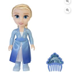 Disney Frozen 2 Petite Elsa Adventure Doll with Comb Sealed NEW Mini 3+
