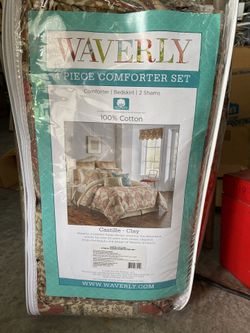 Waverly 4 Piece Queen Comforter 