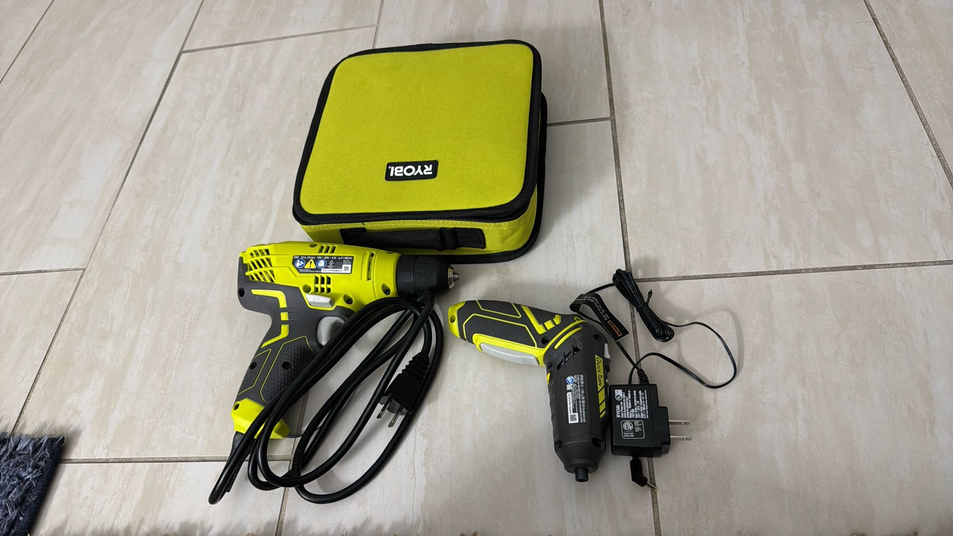Ryobi Electric Drill D43 10mm 120v-60hz And HP44LVN 4V-5Wh