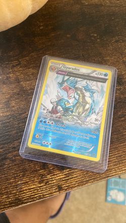 Gyarados near mint holofoil
