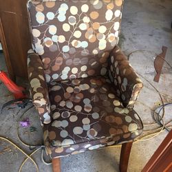 Sitting Chair