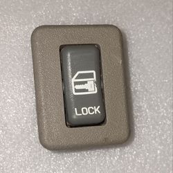 Chevy "rear cargo door lock switch"