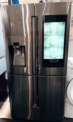 Samsung Family Hub Refrigerator