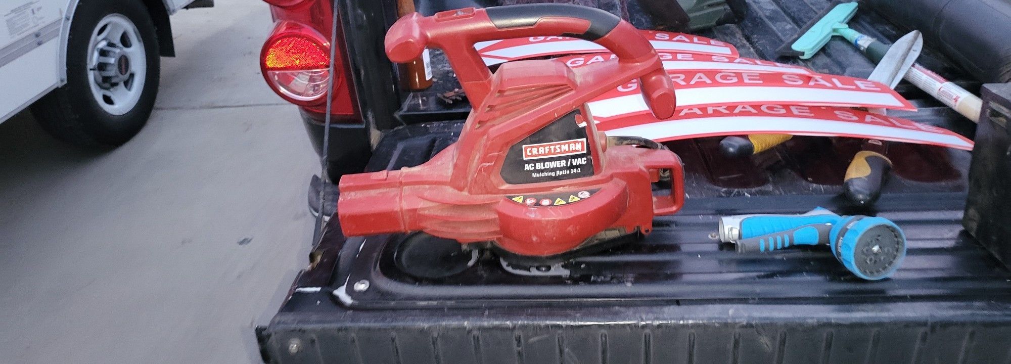 Craftsman Leaf Blower/ Vacuum