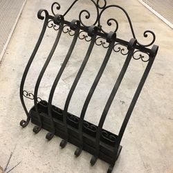 Planter / wall hanging / window bars black metal - 16.25” x 22”
