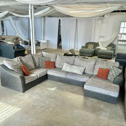Sectional Couch 