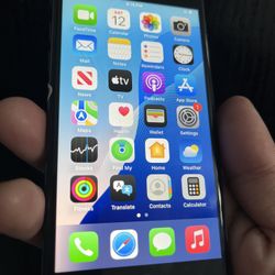 iPhone SE (2020)
