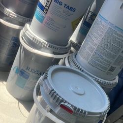 50 Lb  Chlorine Big Tablets  And Shock 