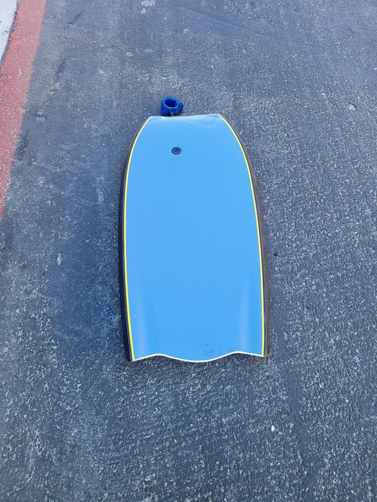 BOOGIE BOARD