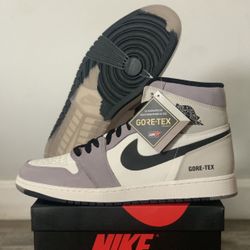Size 12 Mens Jordan 1 Retro High Light Bone Gore-Tex