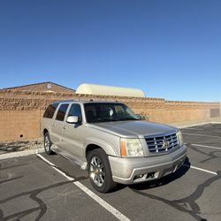 2005 Cadillac Escalade