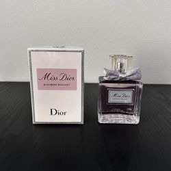MISS DIOR PERFUME