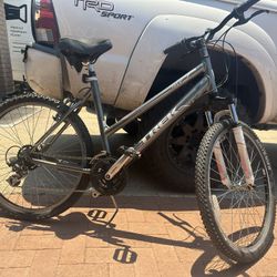 Ladies Trek Hybrid 