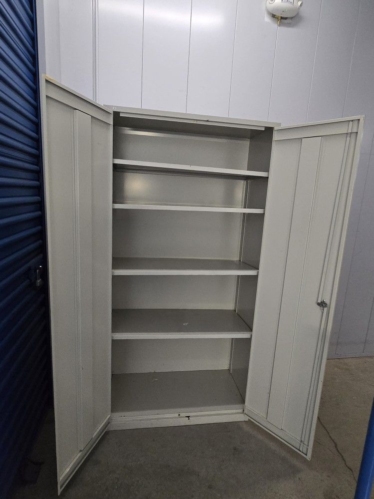 Solid Metal Storage Cabinet With 2keys 