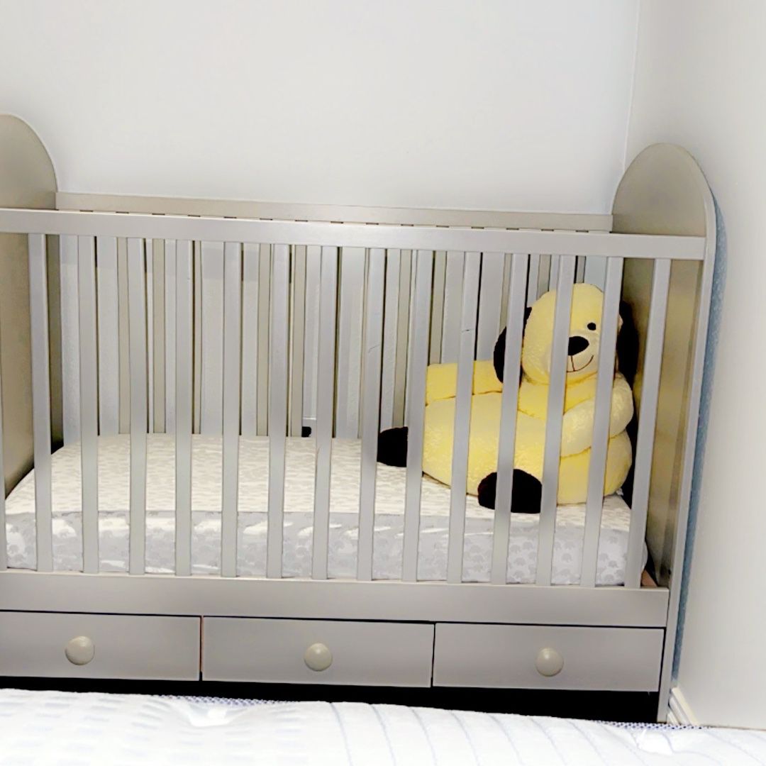 Never been used baby crib