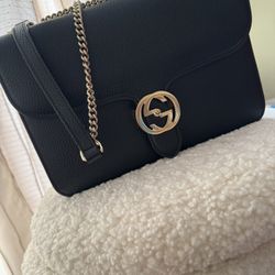 Gucci Leather Versatile Purse