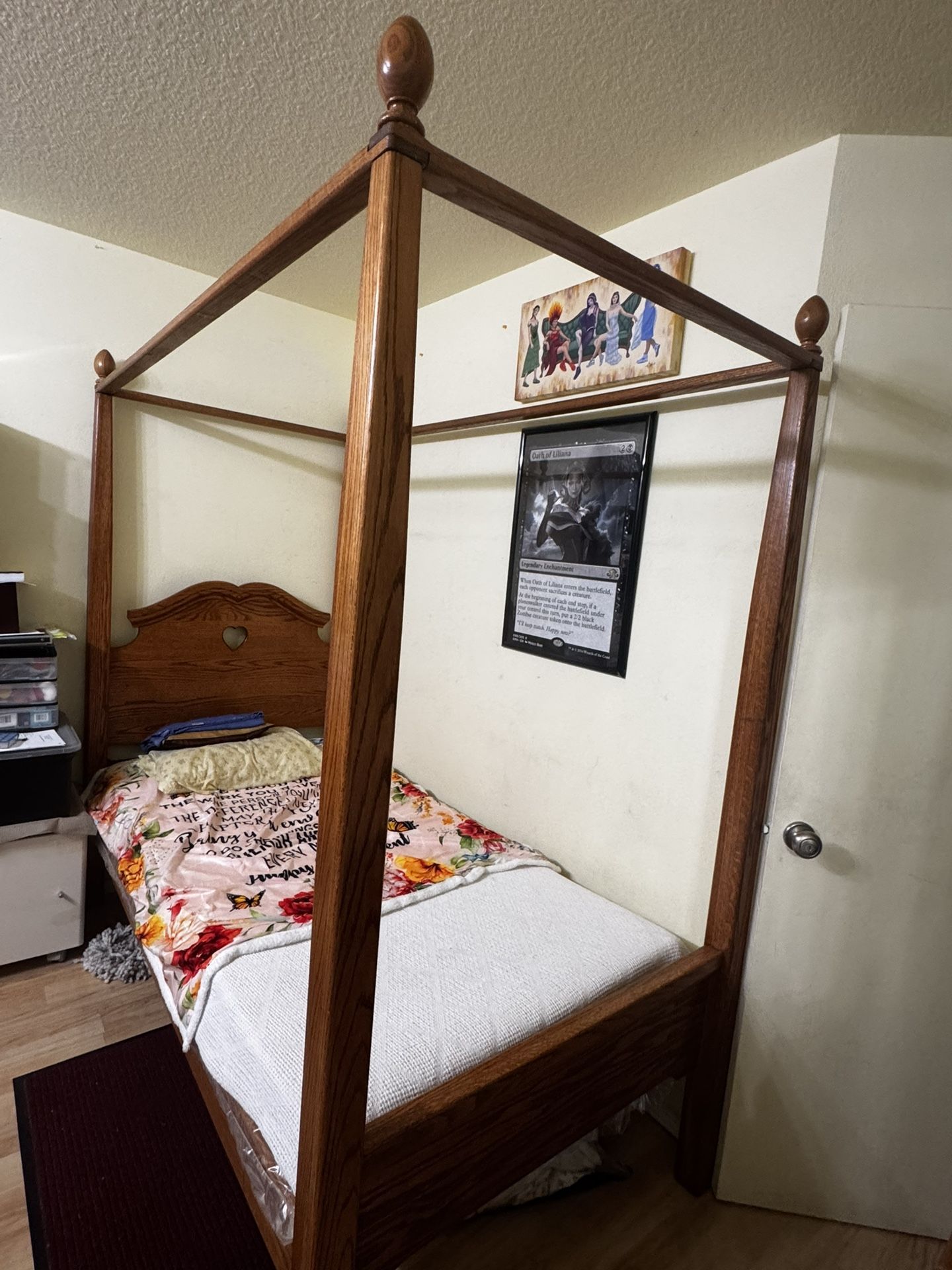 Twin Bed, Classic, all Wood