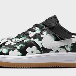 Nike Force 1 Low LV8 EasyOn Toddler Shoes (Black/Spring Green/Gum 
