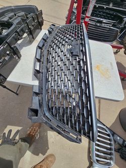 Cadillac XT6 grille Oem