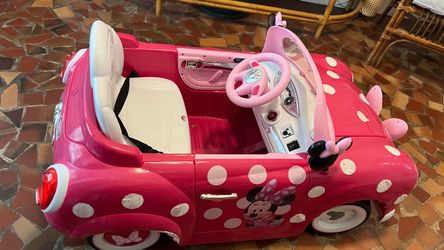 Minnie Mouse Battery Car