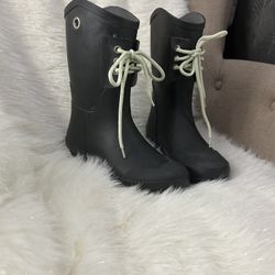 Nomad Tall Rainy Boots 