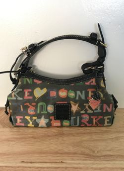 Dooney & Bourke Handbag 👜