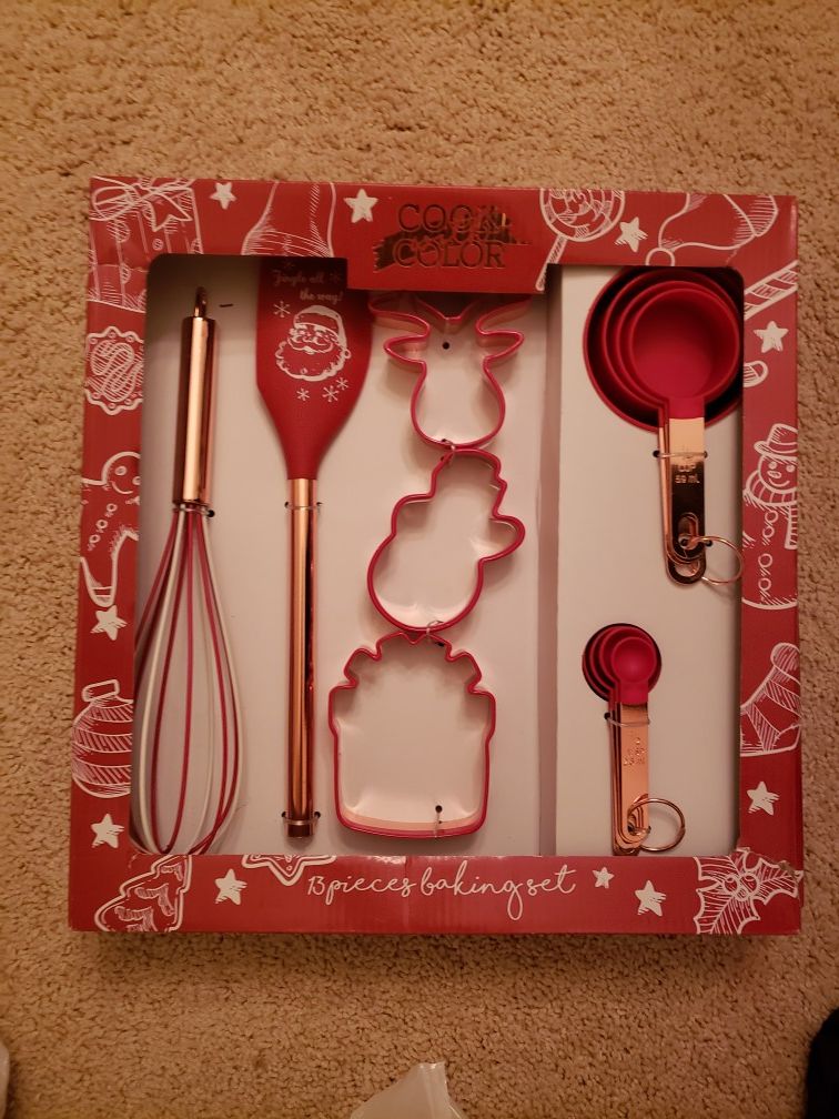 BAKING GIFT SET NEW IN BOX