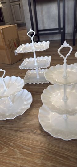 Plastic cake stand 12