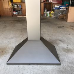 Pyramid Wall Chimney Vent Hood