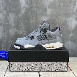 Jordan 4 cool grey size 4-13
