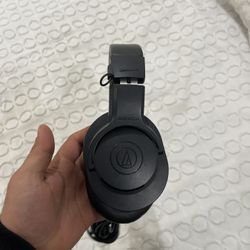 Audio Technica MX20 Headphones 