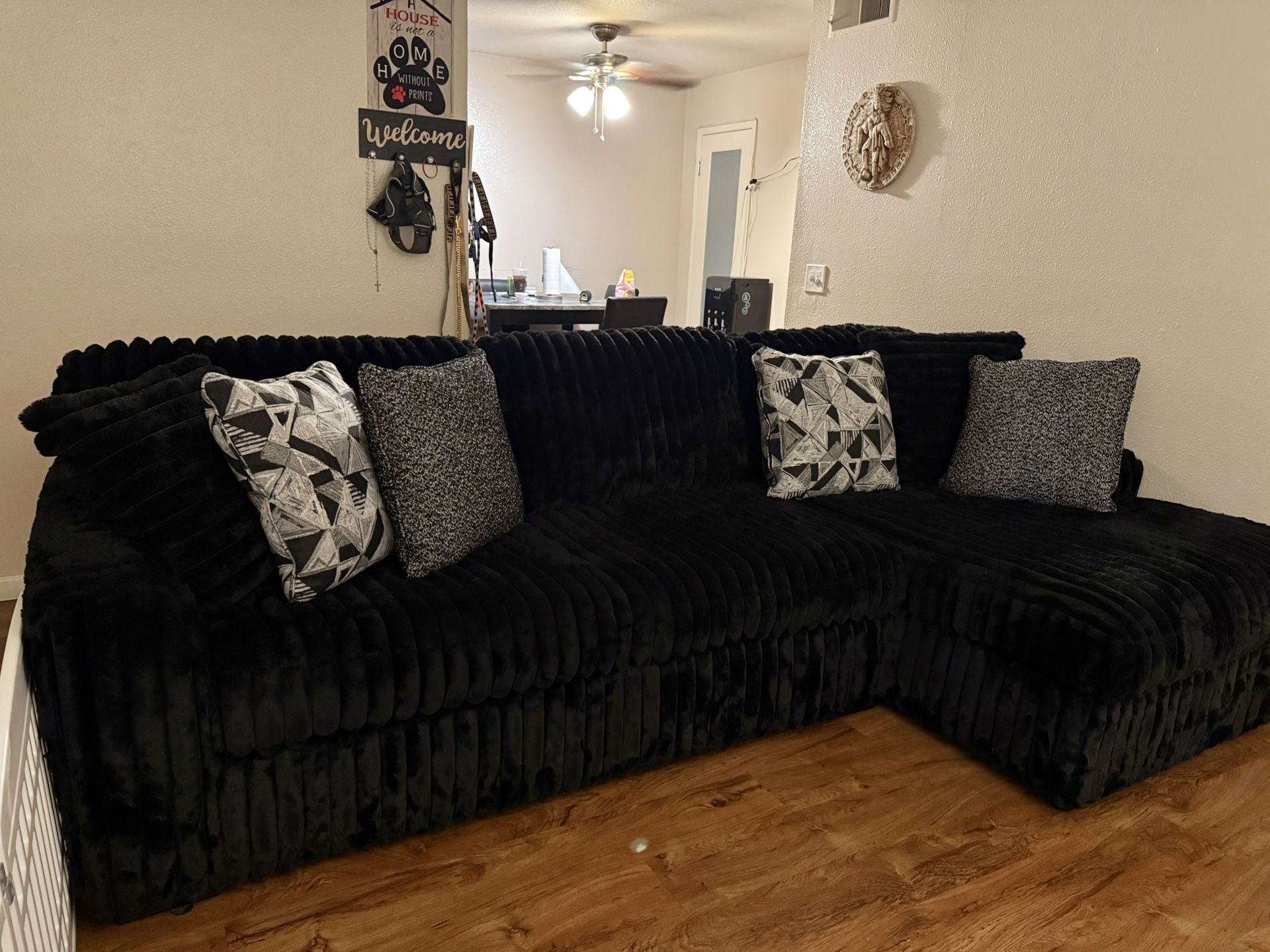 Midnight madness 2 Piece Sectional L Shaped Sofa 