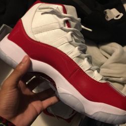 Jordan 11 Cherry 