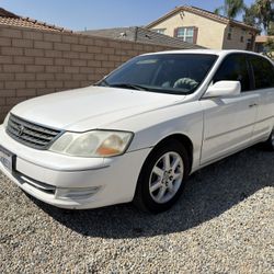2003 Toyota Avalon 
