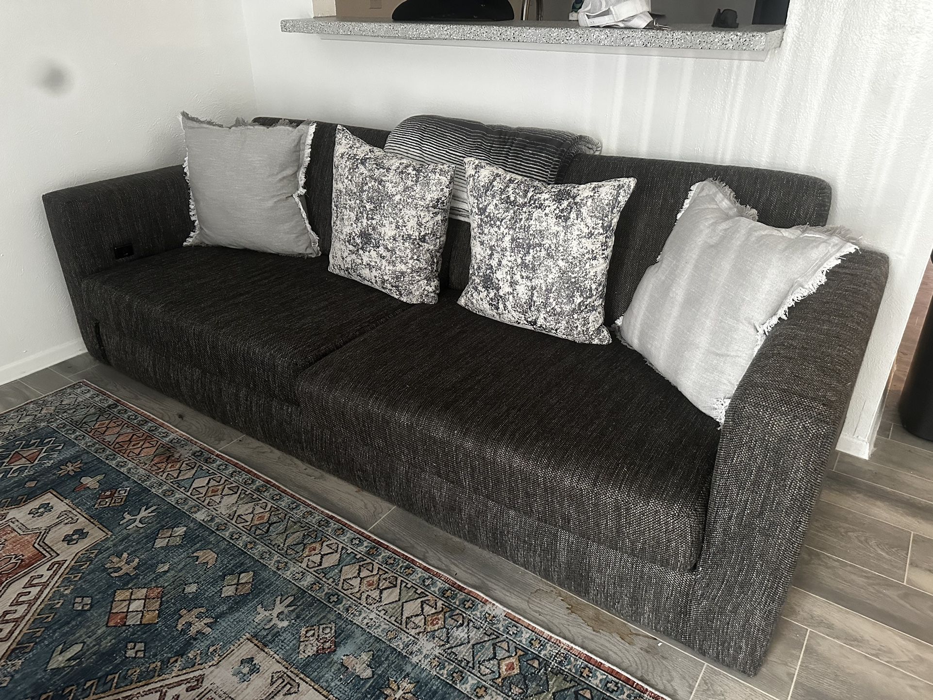 Grey Couch . Great Condition . No Tears