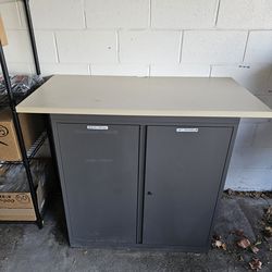 Packaging drop ship table set