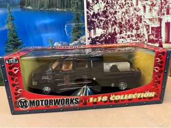1:18 Scale F650 4Dr Pickup Diecast Truck. New Unopened by Motorworks.