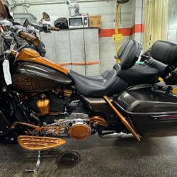 2019 Harley Davidson Street glide 