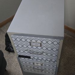 Free metal file cabinets