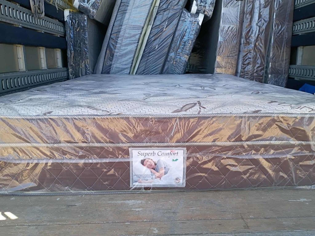 Brand New Queen Size Pillowtop Mattress Included Box Spring We Do Deliverys