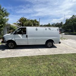 Chevy Express 1500