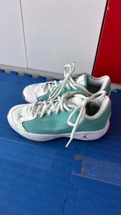 Jordan Grade-school Luca .77 basketball sneakers