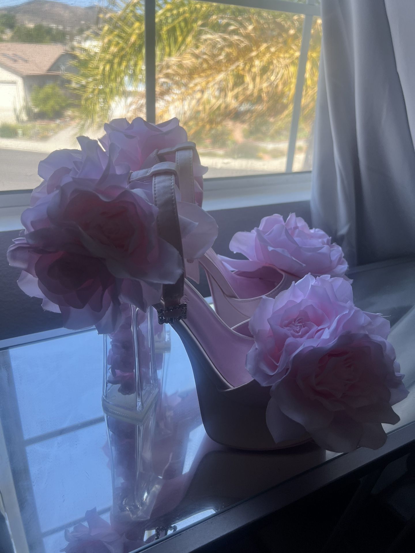 Dolls Kill Pumps