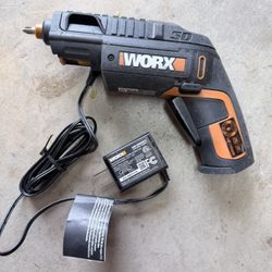 Worx 4V Electric Screwdriver, Rechargeable Cordless Power Screwdriver Set with 6 Bits, Screw Holder, Charger 