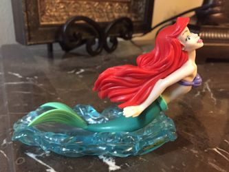 Little mermaid cake topper