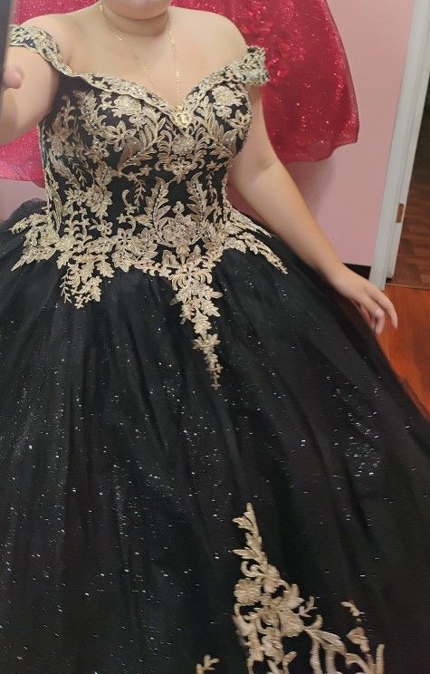 Sweet 16 black And Gold Dress Sz 2XL