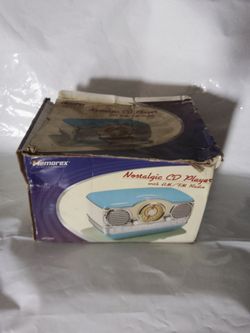 Memorex Nostalgic CD Player and Radio