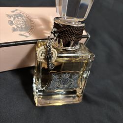 Juicy Couture Perfume