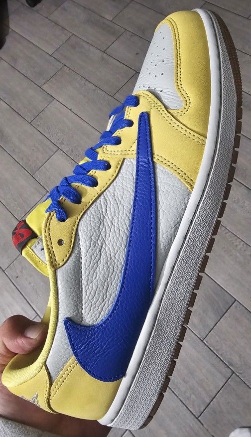 Jordan 1 Low Travis Scott Canary 