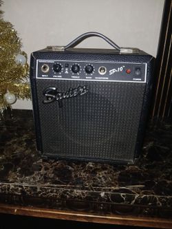 Squier SP-10 Practice Guitar Amplifier